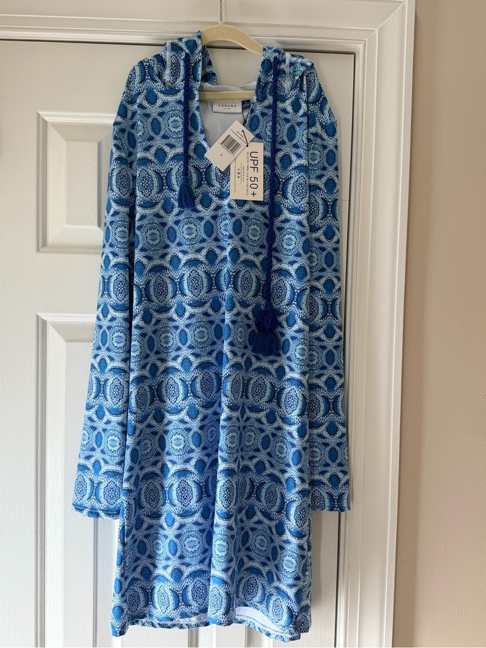 NWT Sz S Cabana Life Blue & White Printed Hooded Cover-Up